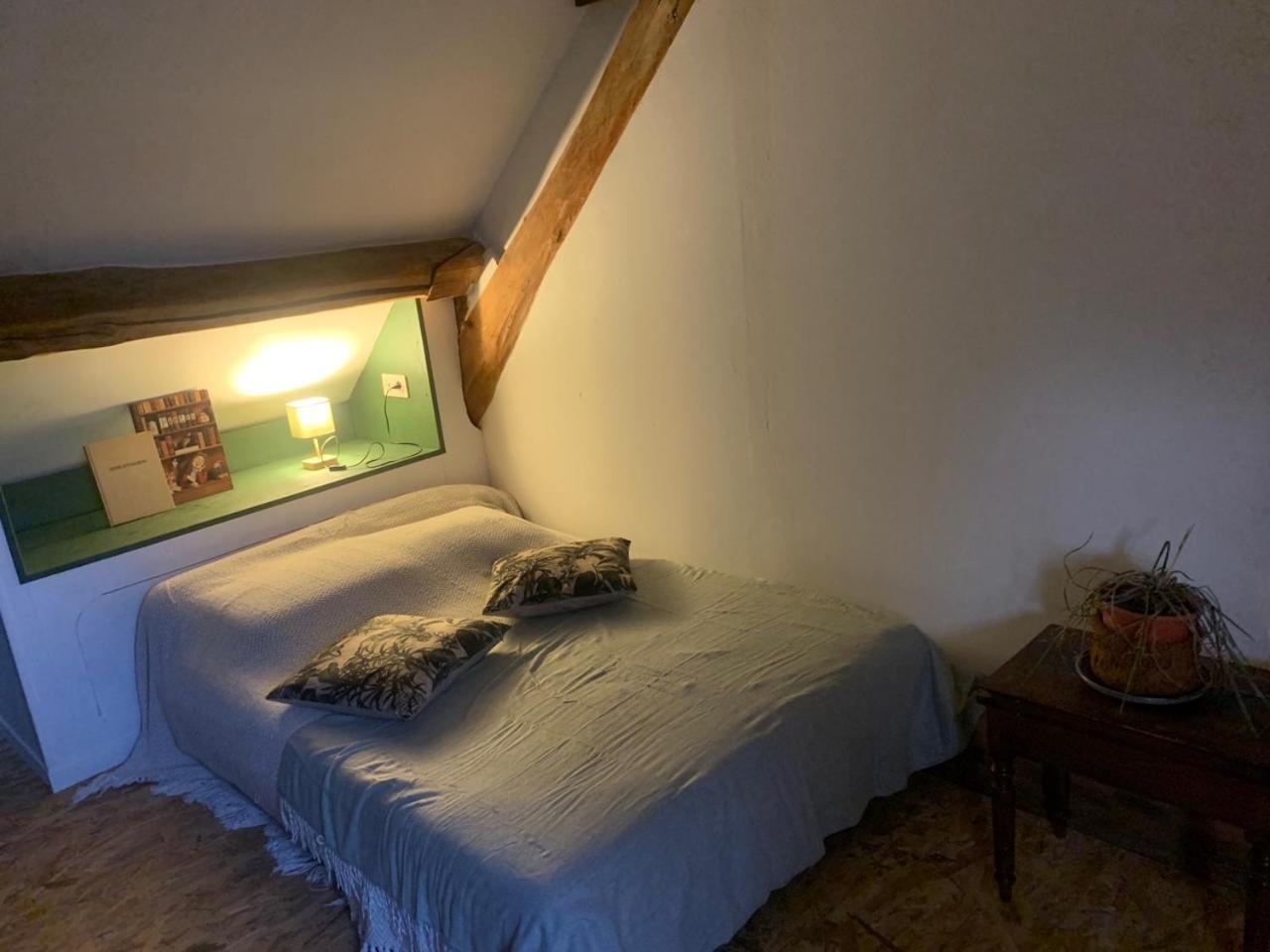 Au Joyeux Lureau Bed & Breakfast Touquin Ngoại thất bức ảnh